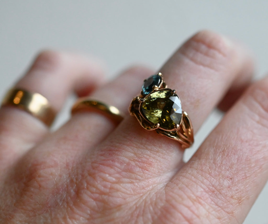 14k Gold Yellow Blue Zircon Freeform Ring - size 7 - Ready to ship