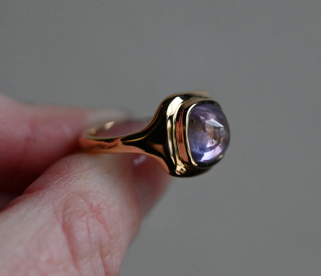 14k Gold 4.02ct Sugarloaf Natural Sapphire Ring - size 7 - Ready to ship