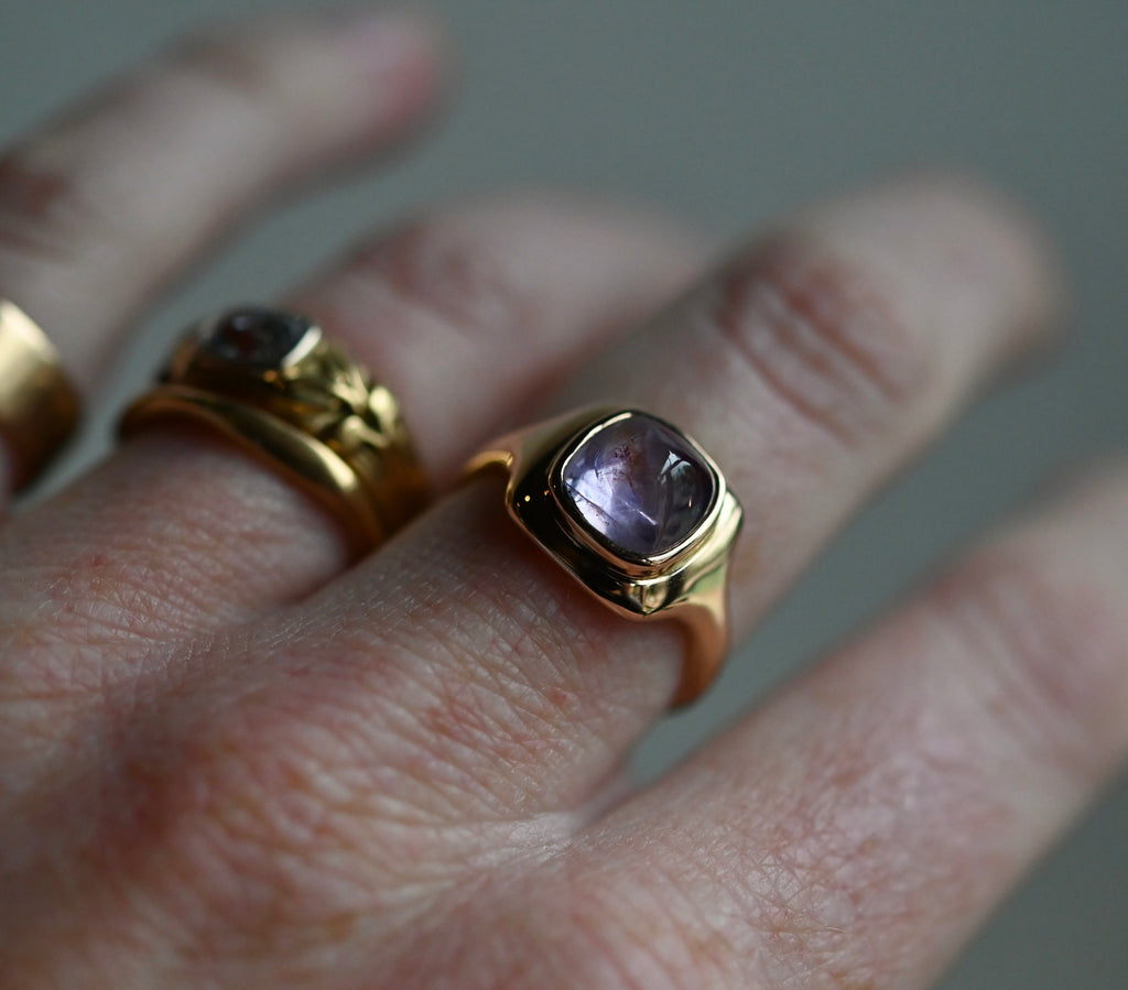 14k Gold 4.02ct Sugarloaf Natural Sapphire Ring - size 7 - Ready to ship