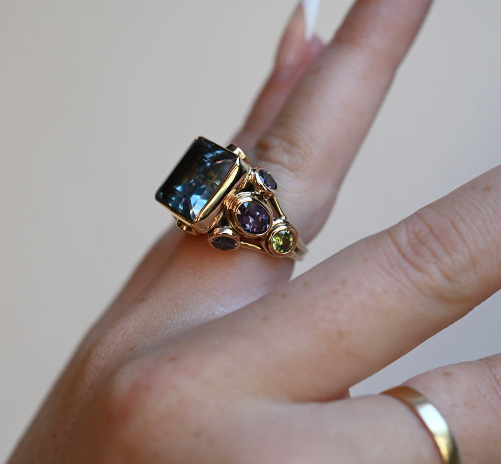 14k Gold Chunky Aquamarine & Sapphire Cluster Ring - size 6.5 (sizable) - Ready to Ship