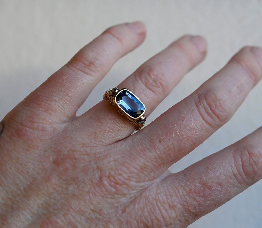 18k Gold Ceylon Sapphire & Diamond Harpy Ring - Ready to Ship