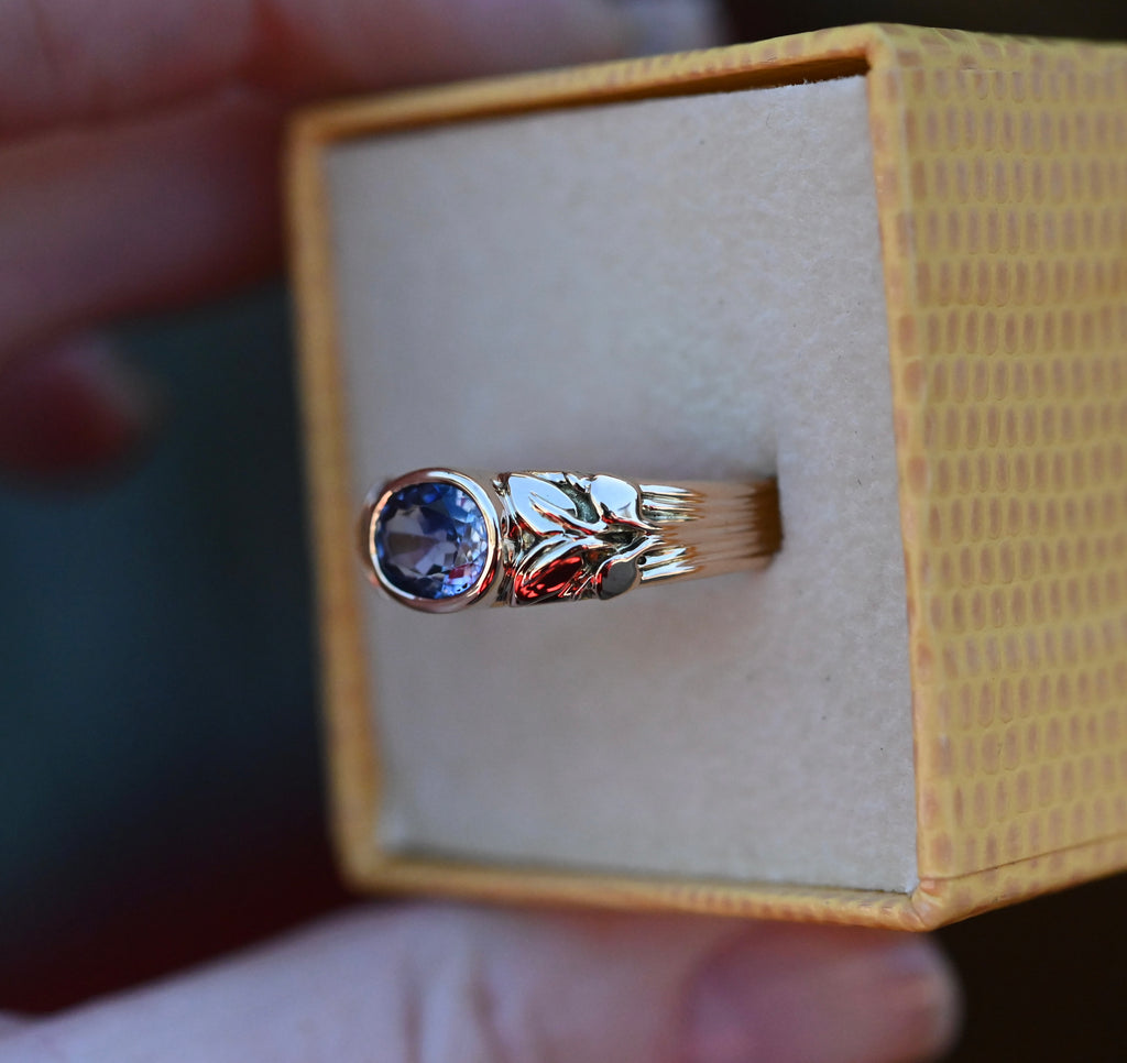 14k Gold 1.76ct Ceylon Sapphire Leaf Banner Ring - size 8.25 (sizable) - Ready to ship