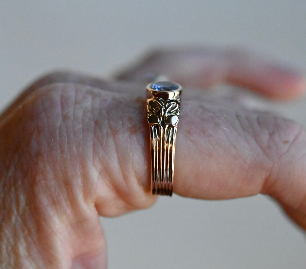 14k Gold 1.76ct Ceylon Sapphire Leaf Banner Ring - size 8.25 (sizable) - Ready to ship