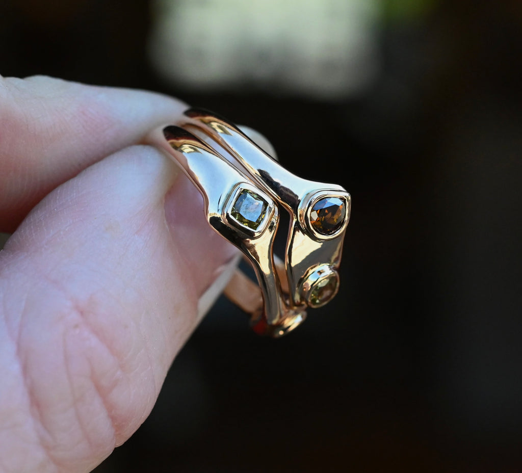 14k Gold Natural Diamond Bezel Ring Set - size 6.75 - Ready to ship