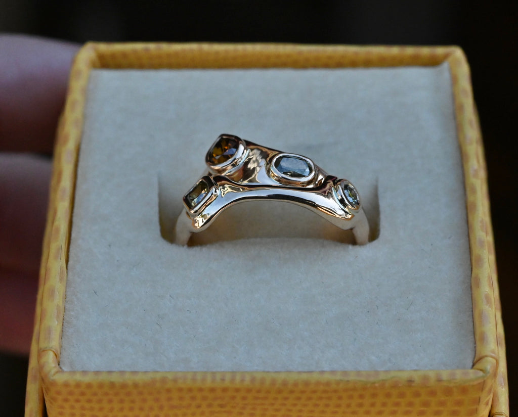 14k Gold Natural Diamond Bezel Ring Set - size 6.75 - Ready to ship