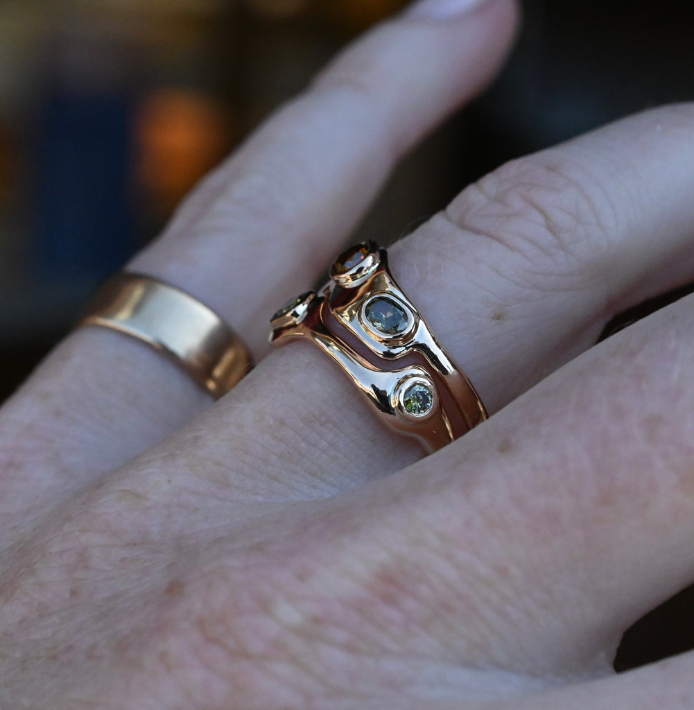 14k Gold Natural Diamond Bezel Ring Set - size 6.75 - Ready to ship