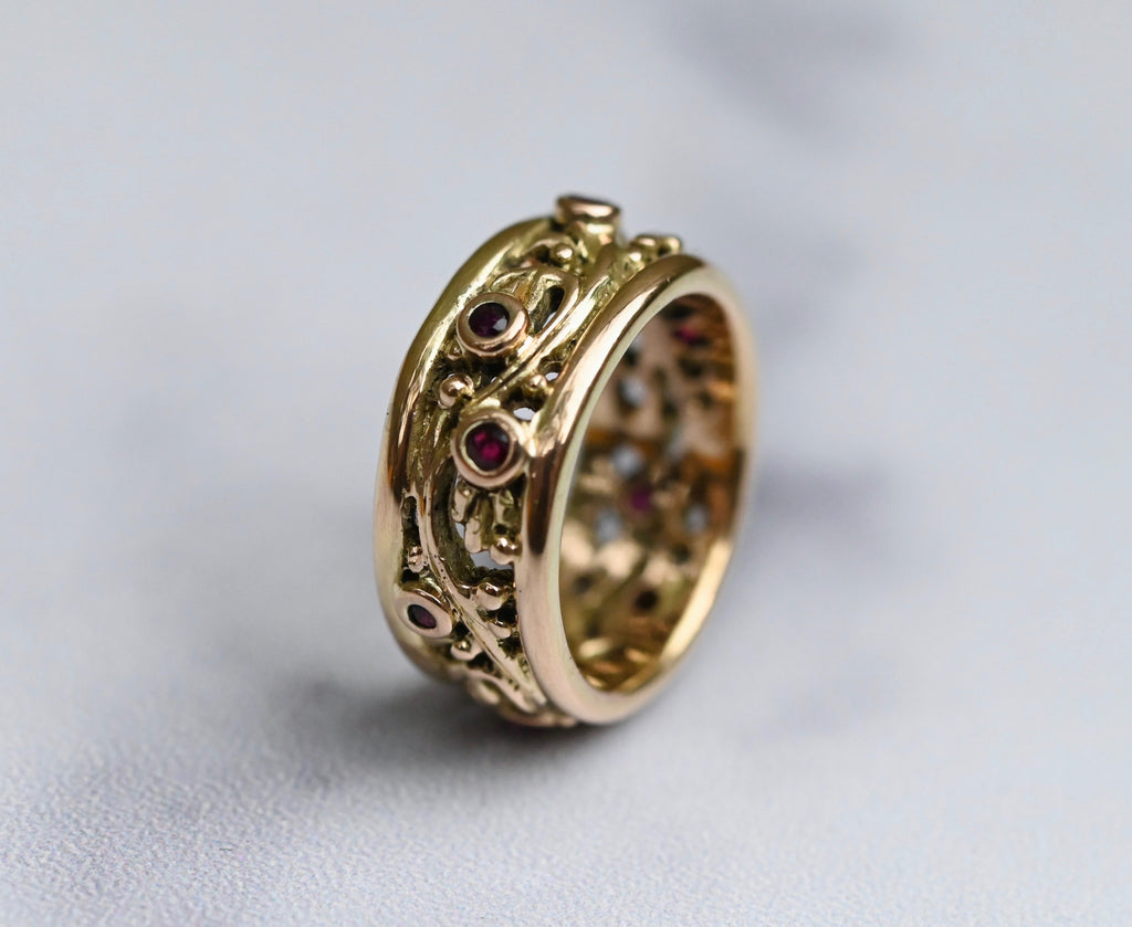 Scroll 14k Gold & Garnet Ring - Made to Order Latta