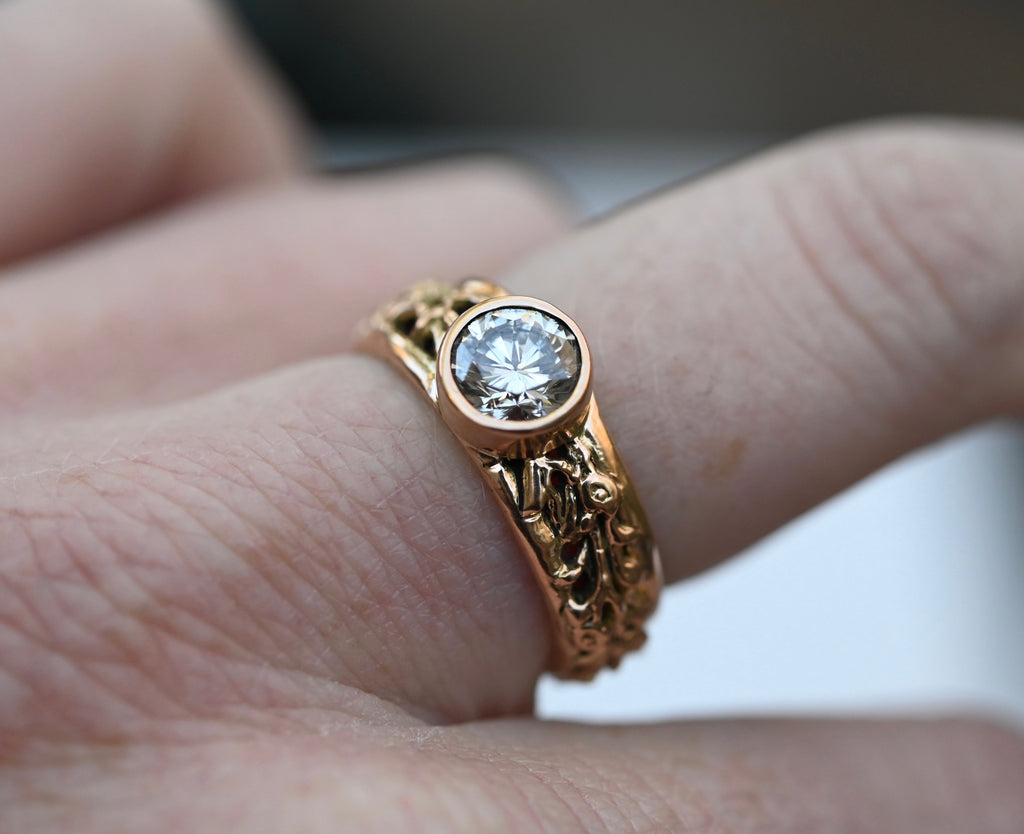 14k Gold Floral Band & One Carat Diamond Customizable Ring - Made To Order Latta