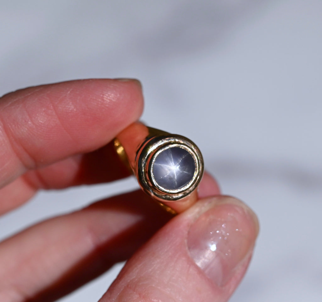  Natural Star Sapphire 14k Gold Ring - size 6.25