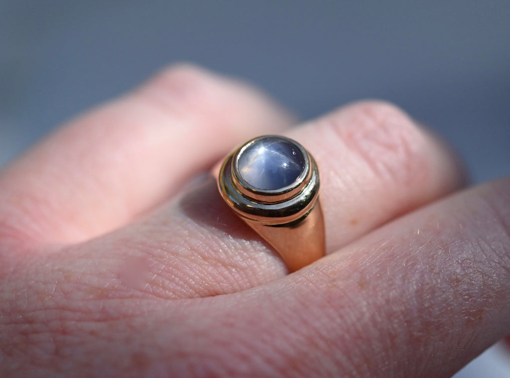  Natural Star Sapphire 14k Gold Ring - size 6.25