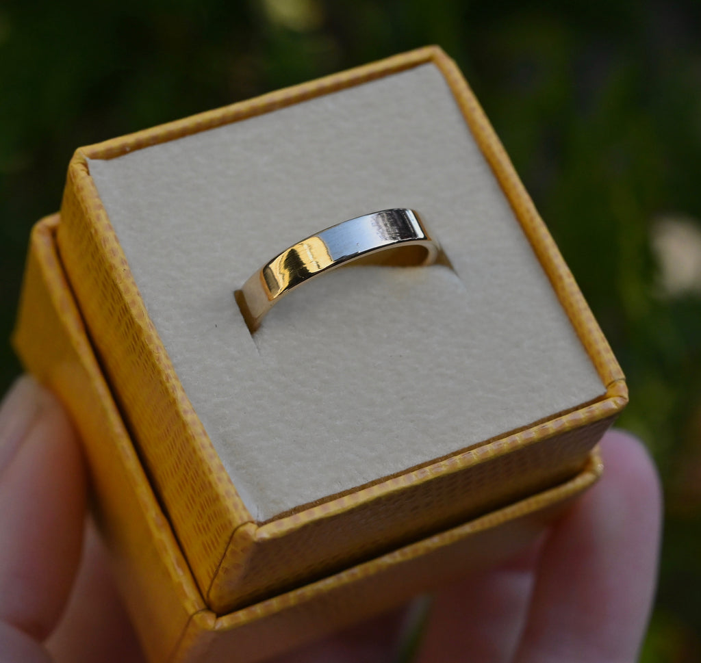 Simple High Polish 14k Gold Ring - Made To Order Latta